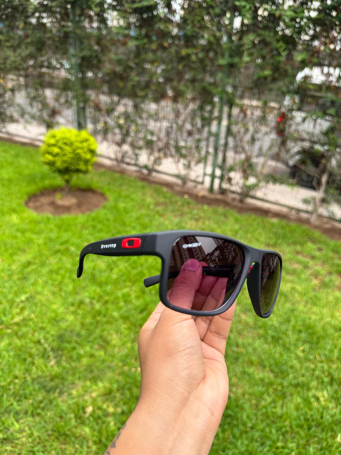 Lentes de sol Oakley - Overtoop